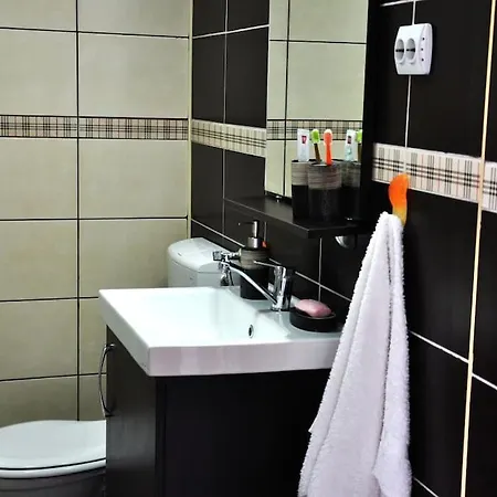 Апартаменты Modern & Spacious Duplex: Prime Location! *