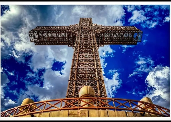 Modern & Spacious Duplex: Prime Location! Lejlighed Skopje