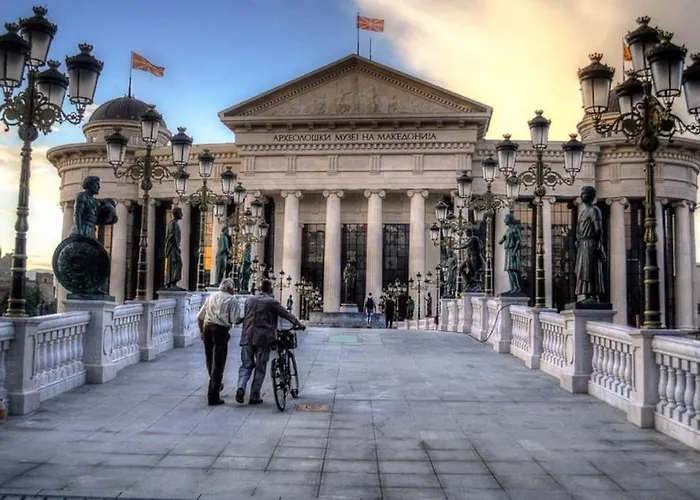 Modern & Spacious Duplex: Prime Location! * Skopje