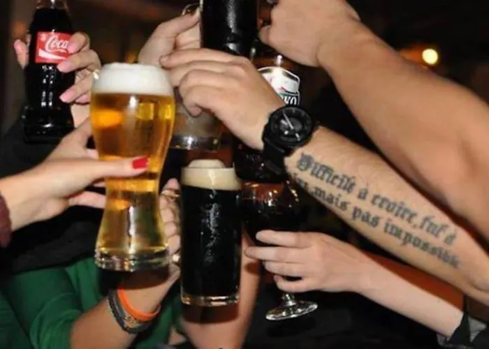 Modern & Spacious Duplex: Prime Location! *